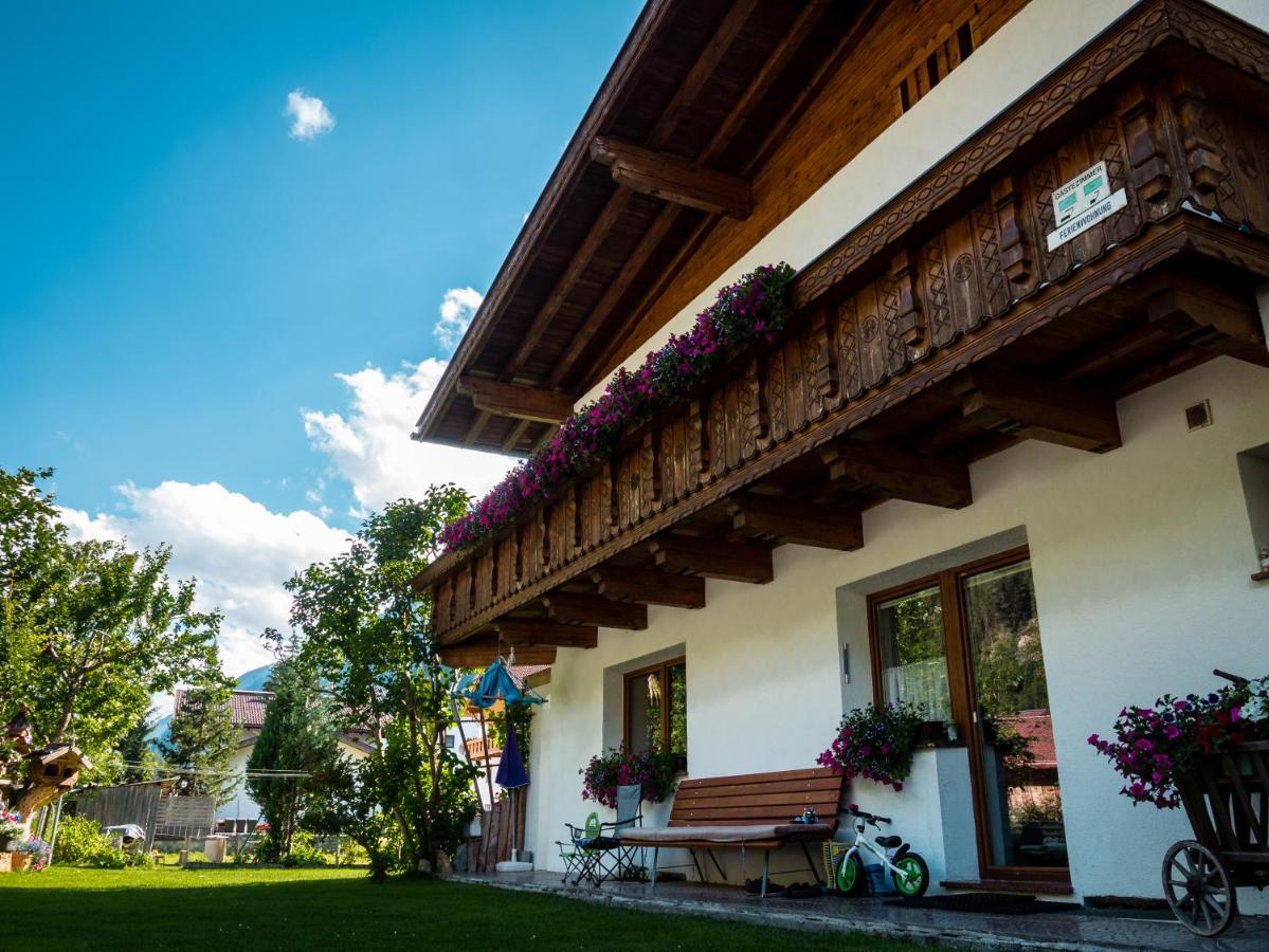 Appartamento Haus Huter Kaunertal Esterno foto